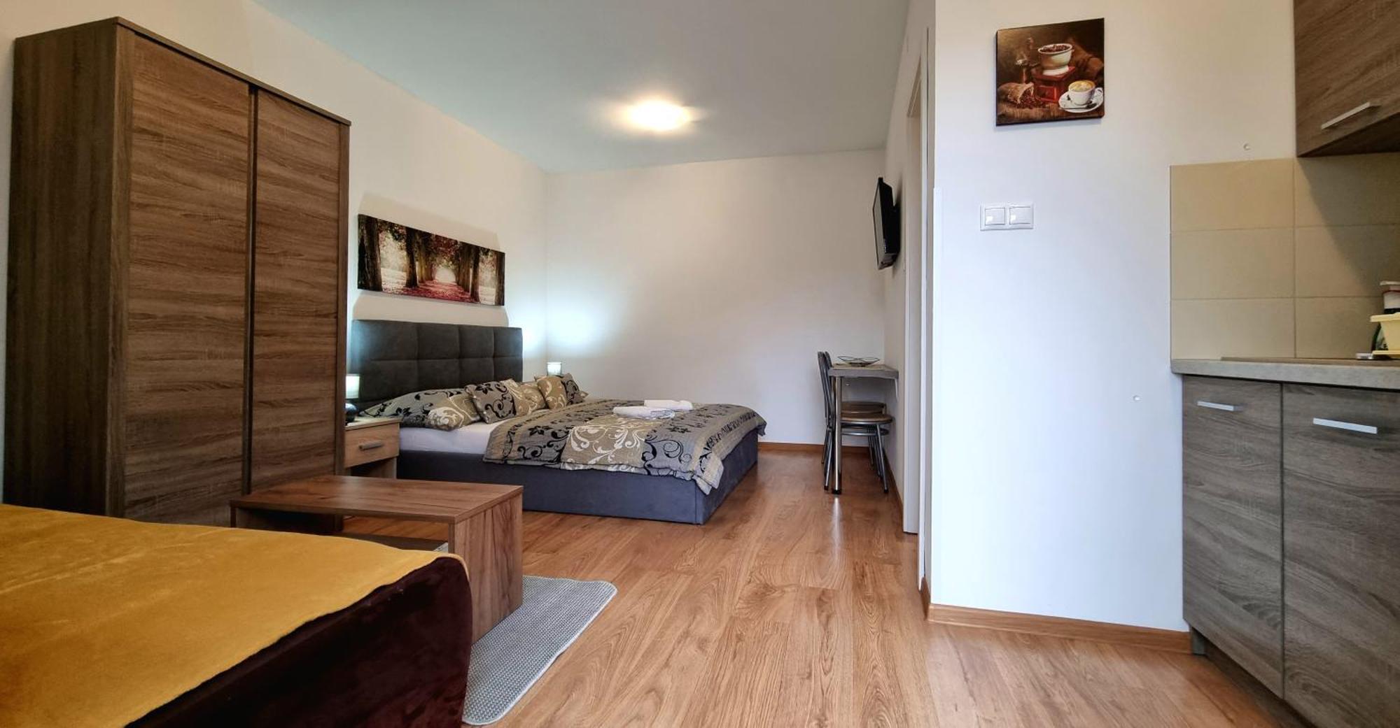 Apartmany Miluska เบเชนยอวา ห้อง รูปภาพ