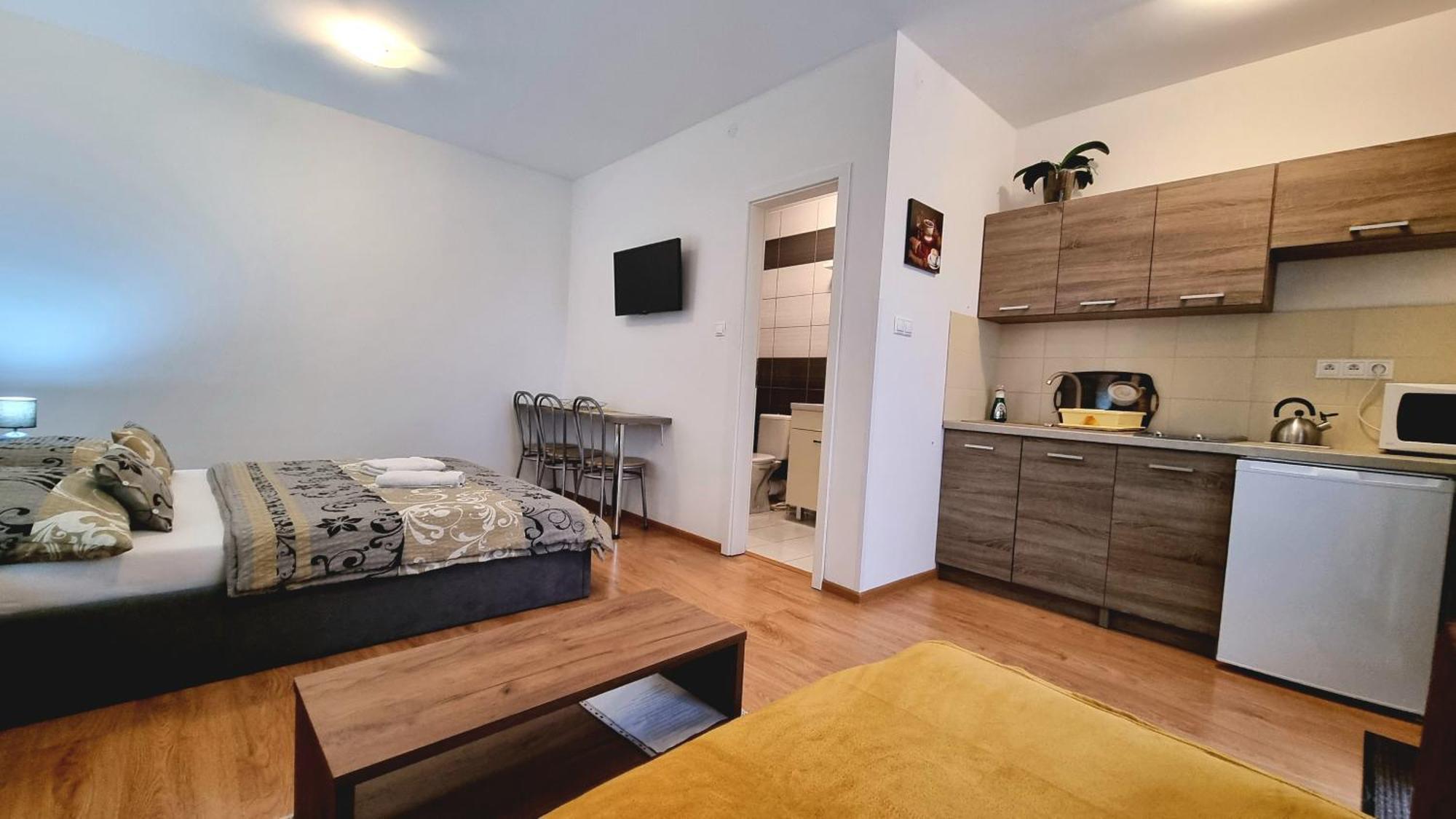 Apartmany Miluska เบเชนยอวา ห้อง รูปภาพ