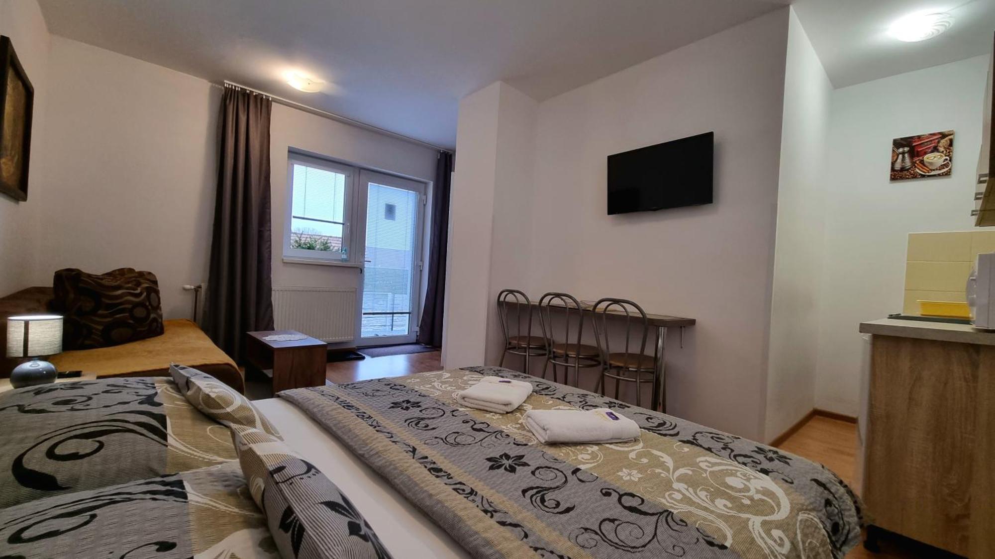 Apartmany Miluska เบเชนยอวา ห้อง รูปภาพ